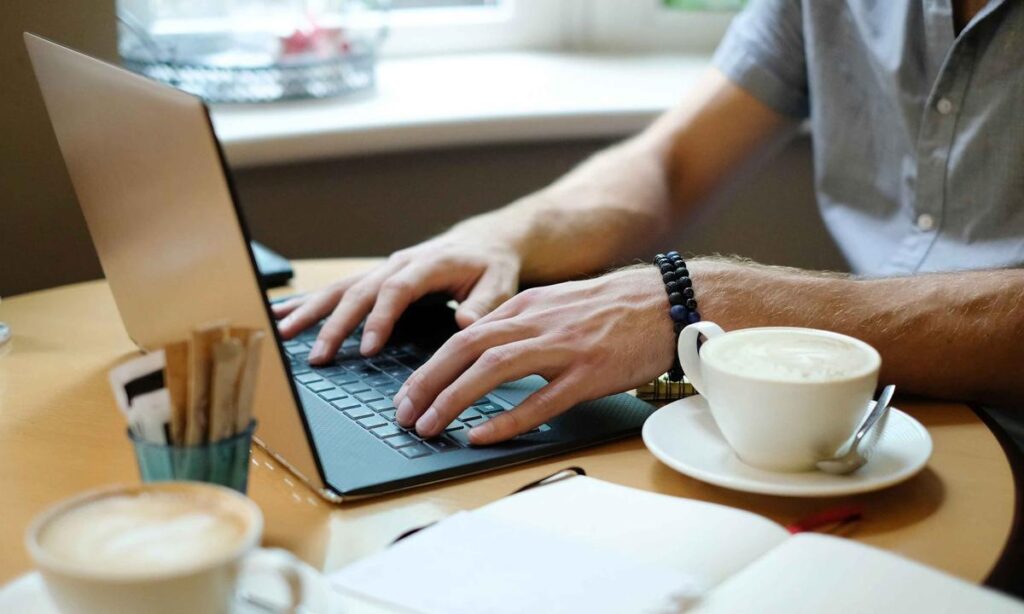 10 Must-follow iPhone App Development Blogs for Developers