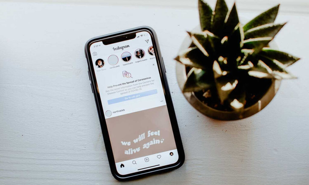 5 Reasons why you should Advertise on Instagram