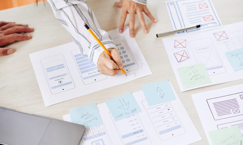 Advantages & Challenges of IoT & UX