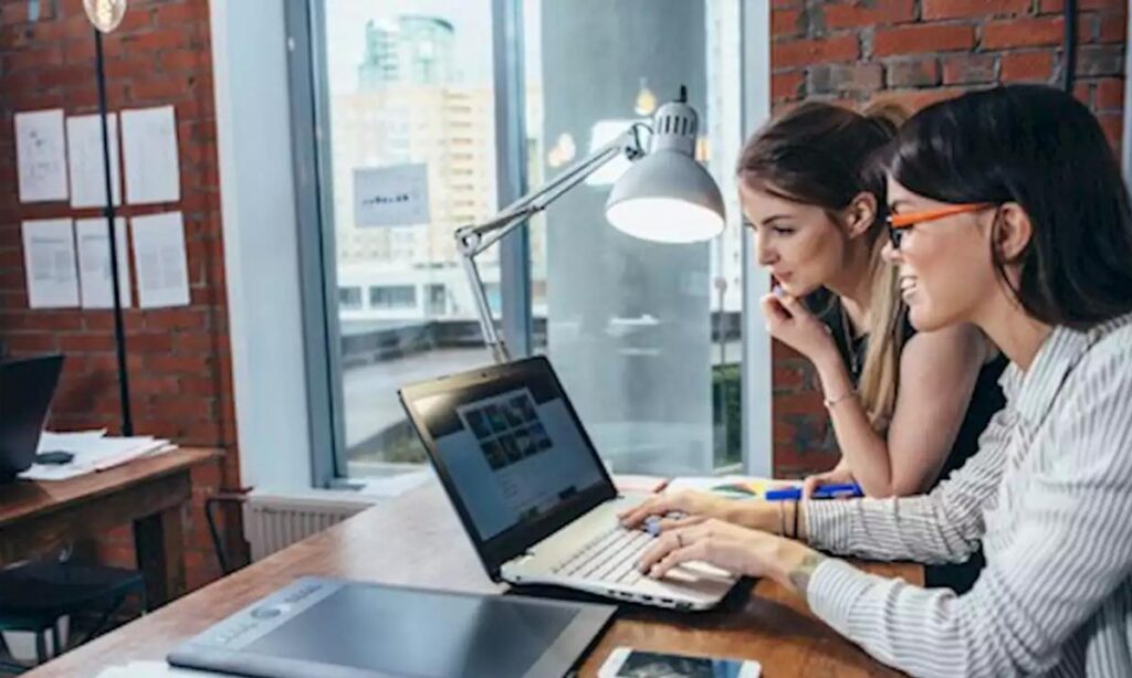 TOP 5 TIPS TO INCREASE HOLIDAY CONVERSIONS